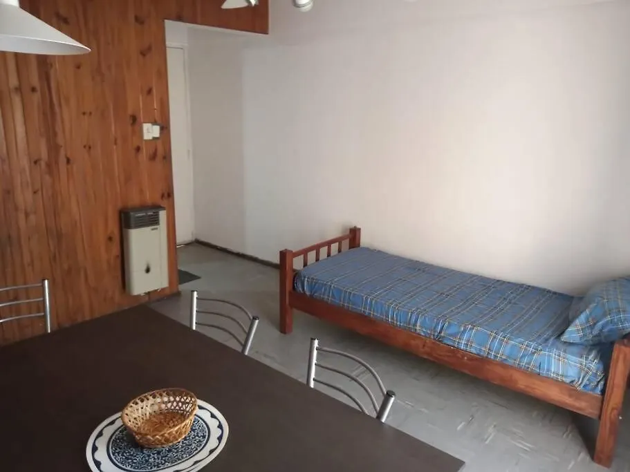 Mendoza City Apartment 0*,  Argentina